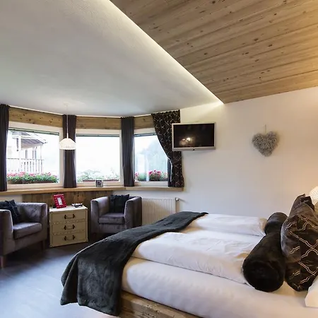 S - Dolomites Design - Adults Friendly Hotel 4*