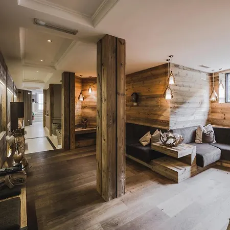 S - Dolomites Design - Adults Friendly Hotel Wolkenstein in Gröden