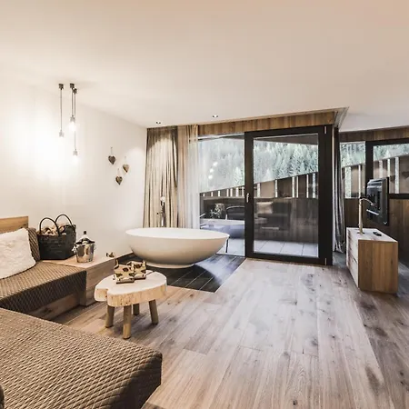S - Dolomites Design - Adults Recommended 4* Selva di Val Gardena